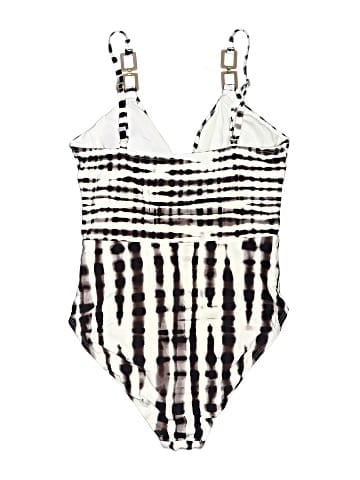 La Blanca One Piece Swimsuit (view 2)