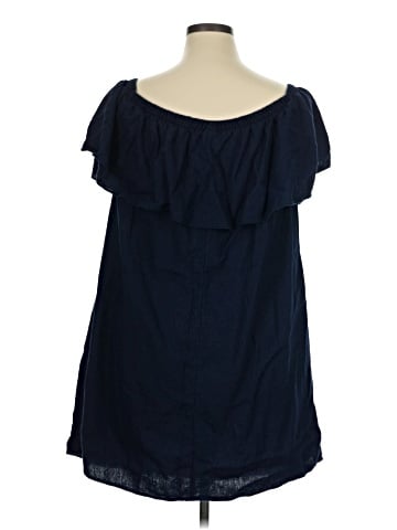 Old Navy Casual Dress (view 2)