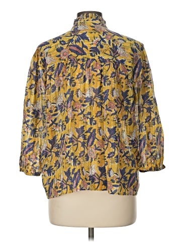 En Creme 3/4 Sleeve Blouse (view 2)