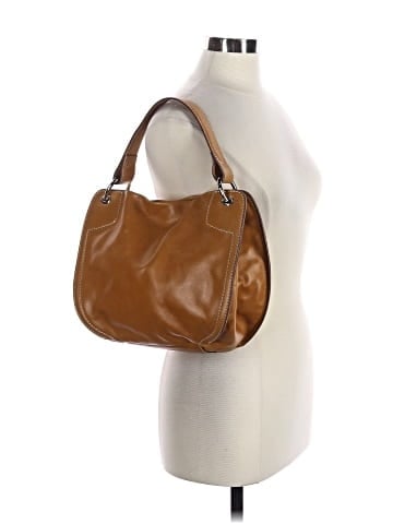 Luana Hobo (view 2)