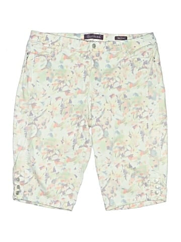 Gloria Vanderbilt Shorts (view 1)