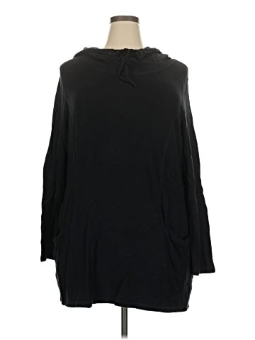 Soma Poncho (view 1)