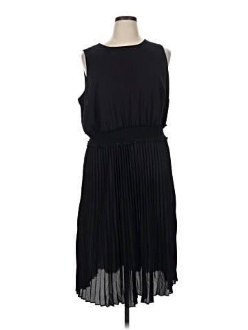Croft & Barrow Cocktail Dress (view 1)