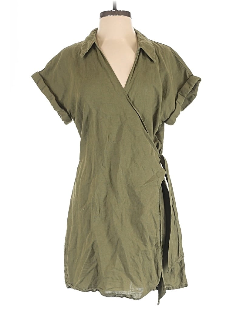 Click to view more detailed imagery on our partner's website Pre-owned Zara Romper In Green