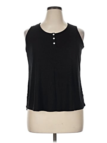 Molly & Isadora Sleeveless T-Shirt (view 1)