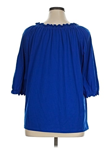 Beverly Drive 3/4 Sleeve Blouse (view 2)