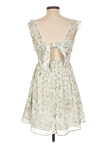 Hollister Casual Dress (view 2)