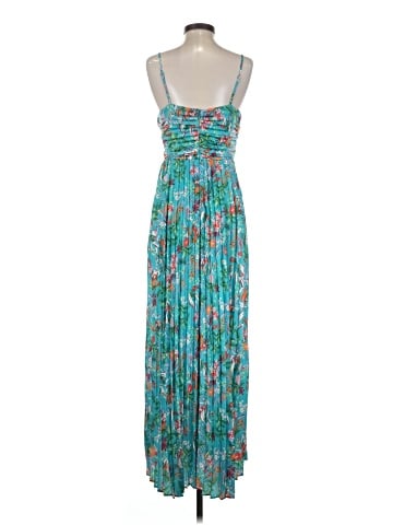 Skies Are Blue Casual Dress (view 2)