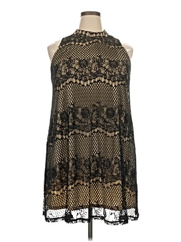 Xhilaration Cocktail Dress (view 1)