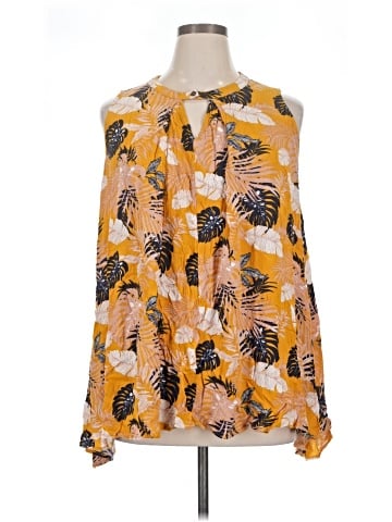 Umgee Sleeveless Blouse (view 1)