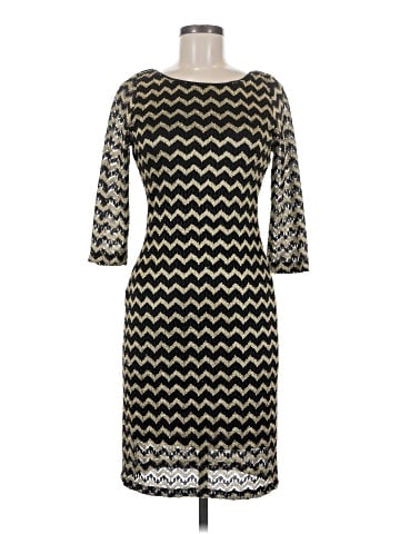 Under Skies Casual Dress (view 1)