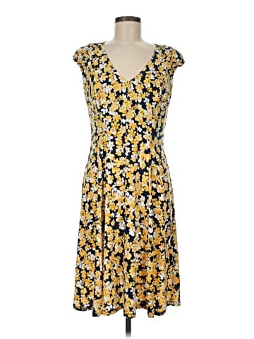 North Style Casual Dress (view 1)
