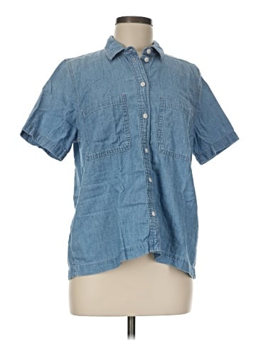 Madewell Denim Short-Sleeve Button-Up Shirt in Brickton Wash (view 1)
