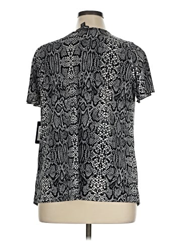 I.N. Studio Short Sleeve Top (view 2)