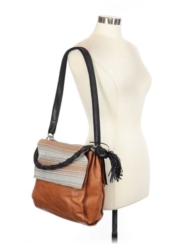 Daniella Lehavi Messenger (view 2)