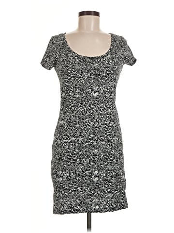 H&M Casual Dress (view 1)