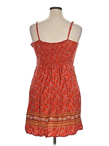 Old Navy Casual Dress (view 2)