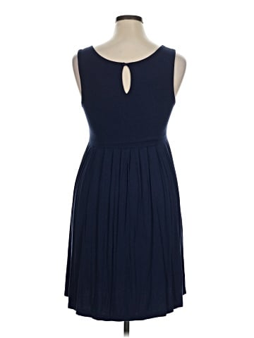 Lucy & Laurel Casual Dress (view 2)