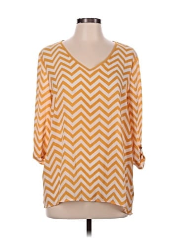 Kiara 3/4 Sleeve T-Shirt (view 1)