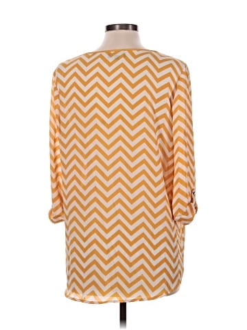 Kiara 3/4 Sleeve T-Shirt (view 2)