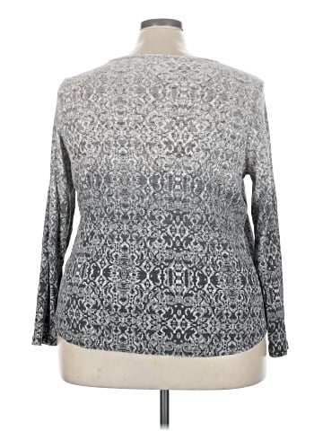 Liz Claiborne Long Sleeve T-Shirt (view 2)