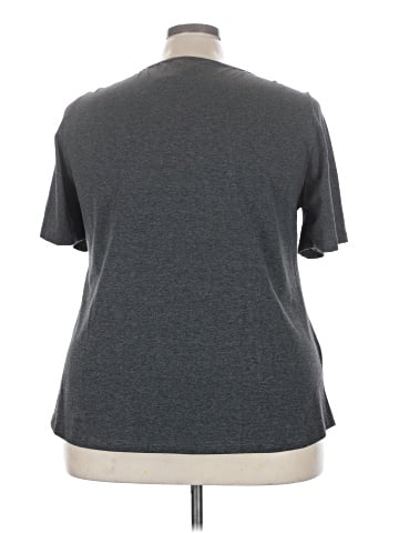 BLOOMCHIC Short Sleeve T-Shirt (view 2)