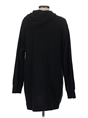 Old Navy - Maternity Turtleneck Sweater (view 2)