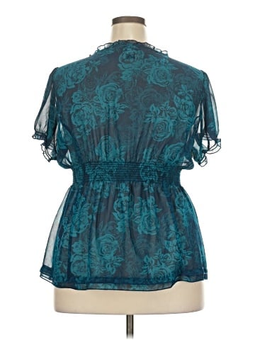 Torrid Short Sleeve Blouse (view 2)