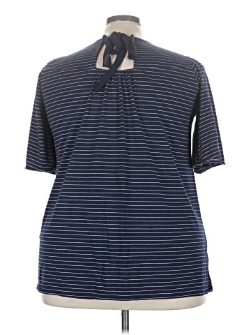 Weekend Suzanne Betro Short Sleeve T-Shirt (view 2)