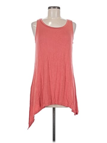 Logo Layers Sleeveless T-Shirt (view 1)