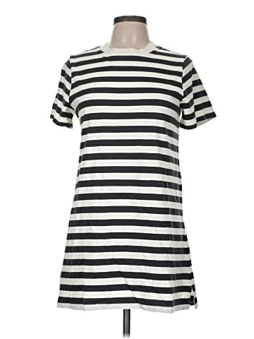Old Navy Casual Dress (view 1)