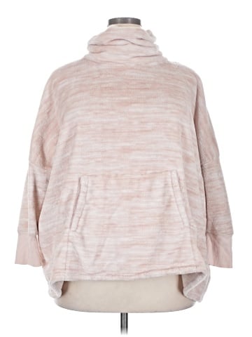 Hue Poncho (view 1)