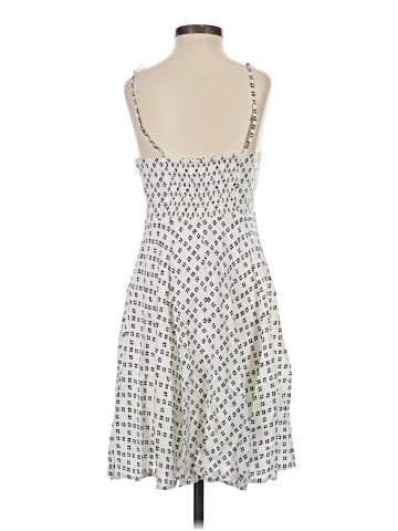 Old Navy Casual Dress (view 2)