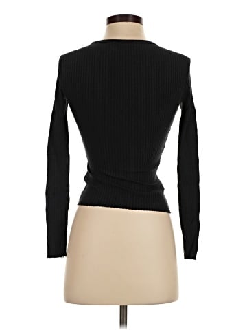 Urban Outfitters Long Sleeve T-Shirt (view 2)