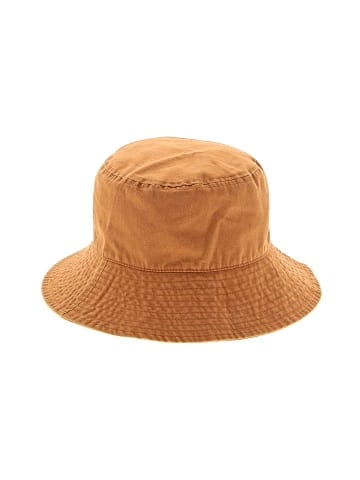 Universal Thread Hat (view 1)
