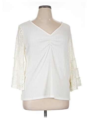 Maurices 3/4 Sleeve Top (view 1)