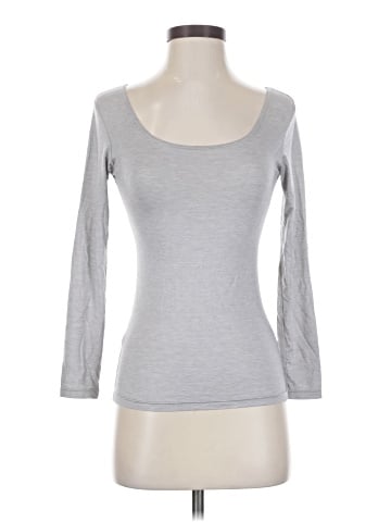 HEATTECH 3/4 Sleeve T-Shirt (view 1)