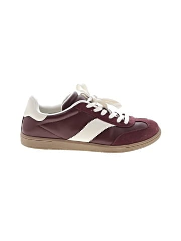 Universal Thread Sneakers (view 1)