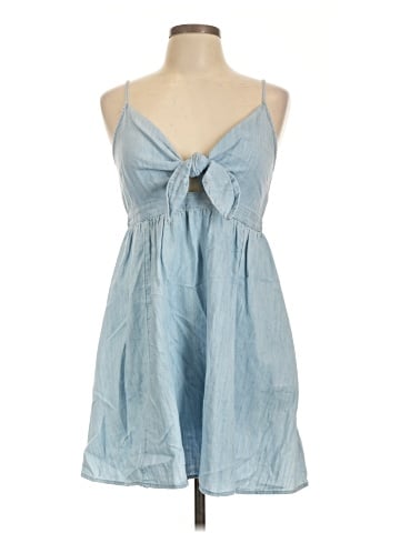 Old Navy Casual Dress (view 1)