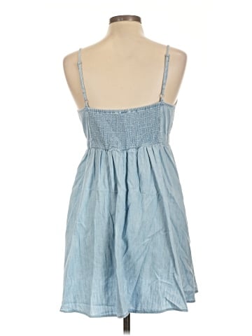 Old Navy Casual Dress (view 2)