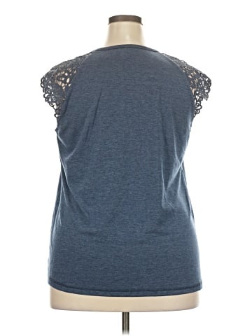 Automet Sleeveless T-Shirt (view 2)