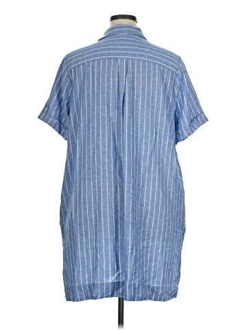 Old Navy Casual Dress (view 2)