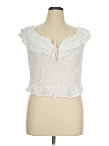 Express Sleeveless Blouse (view 1)