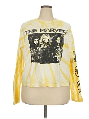 Marvel Long Sleeve T-Shirt (view 1)
