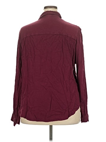 Mudd Long Sleeve Button-Down Shirt (view 2)