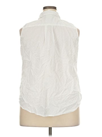 St. John's Bay Sleeveless T-Shirt (view 2)