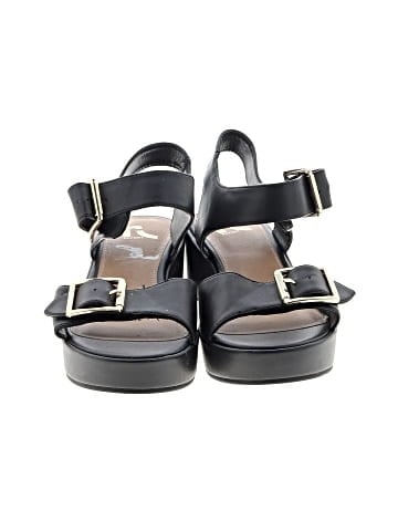 Resorts Sandals (view 2)