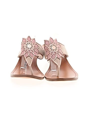 Nina Wedges (view 2)