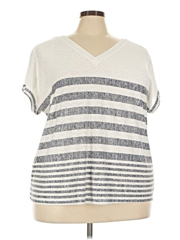 Bobeau Sweater Vest (view 1)