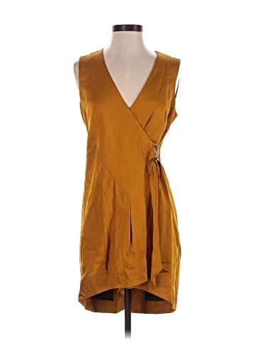 Hilton Hollis Casual Dress (view 1)